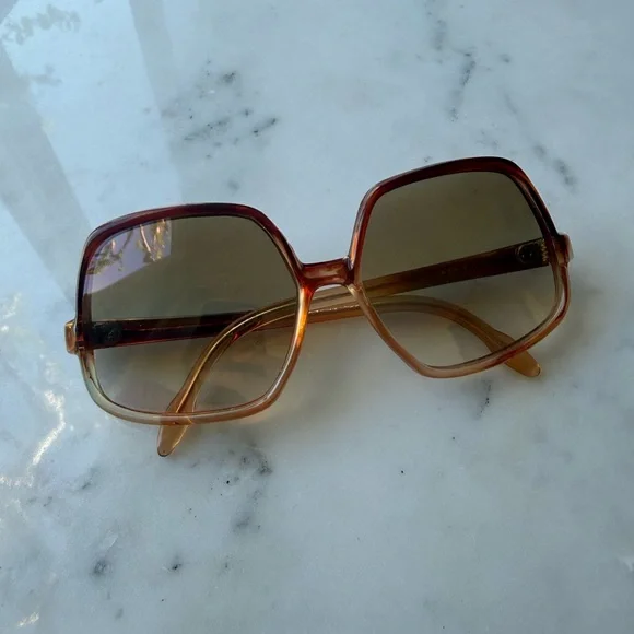 Vintage 70s Style Square Sunglasses - Picture 1 of 5
